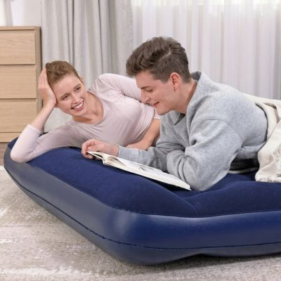 2. Materac welurowy dwuosobowy Bestway z pompką 203x152x28 cm 67226