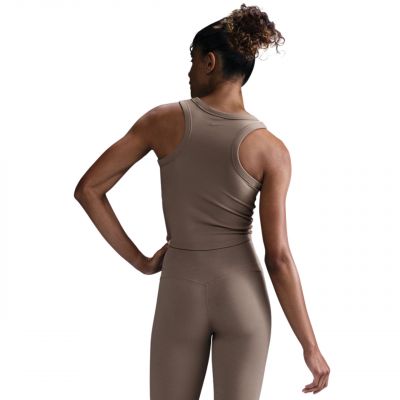 4. Koszulka Nike Dri-Fit One Fitted Crop W FN2806 233