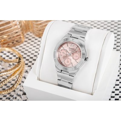 12. Zegarek Damski CASIO LTP-2069D-4AVEG