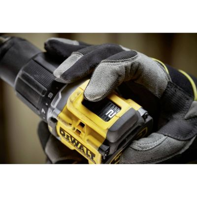 6. Wkrętarka DEWALT UD 18V DCD799P2T 74Nm 2x5,0Ah BL TSTAK