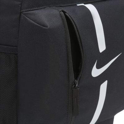 10. Plecak Nike Academy Team DA2571-010