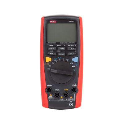 Miernik uniwersalny UT71D