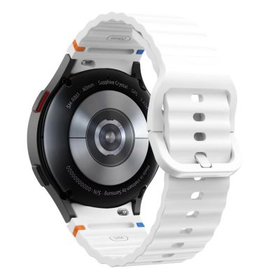 2. Pasek Tech-Protect Silicone Sport na Samsung Galaxy Watch 4 / 5 / 5 Pro / 6 / 7 / FE - biały