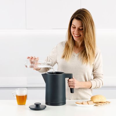 7. Czajnik elektryczny Taurus Jonic Tea 958570000