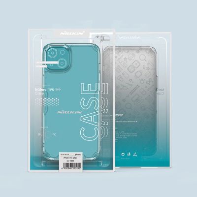 16. Pancerne etui do iPhone 15 Pro Max Nillkin Nature Pro - białe