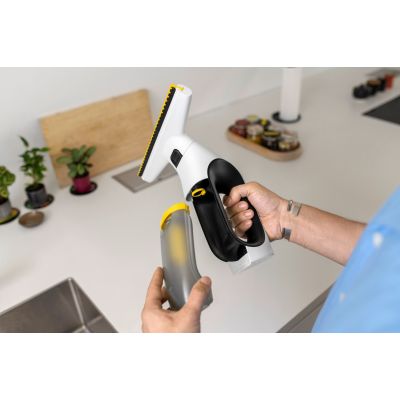 3. Myjka do okien KARCHER WV 2 Universal Care - 1.633-671.0