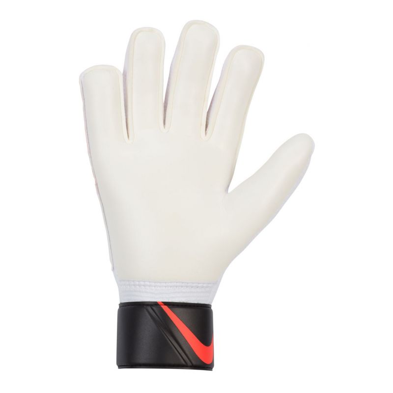 2. Rękawice Nike Goalkeeper Match CQ7799-637