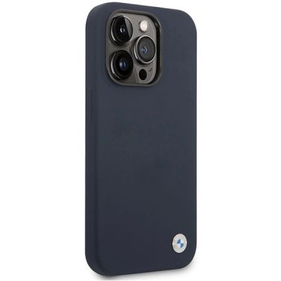 4. Etui BMW Silicone Metal Logo MagSafe na iPhone 14 Pro Max - granatowe