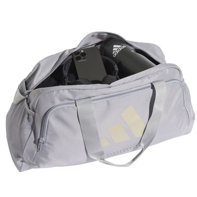 4. Torba adidas Woman Defender Duffle S KG8473