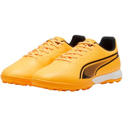 12. Buty piłkarskie Puma King Match TT M 107260 05
