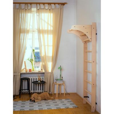 6. DRABINKA Z DREWNIANYM DRĄŻKIEM DO PODCIĄGANIA BENCHK 111