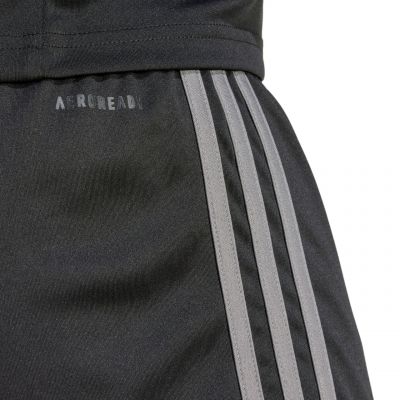 5. Spodenki adidas Squadra 25 M JN4447