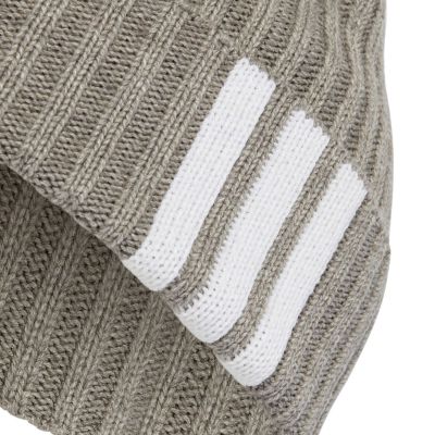 3. Czapka adidas 3 Stripes Beanie szara KG7764