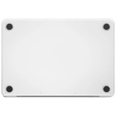 7. Etui UNIQ Claro na MacBook Neo - przezroczyste