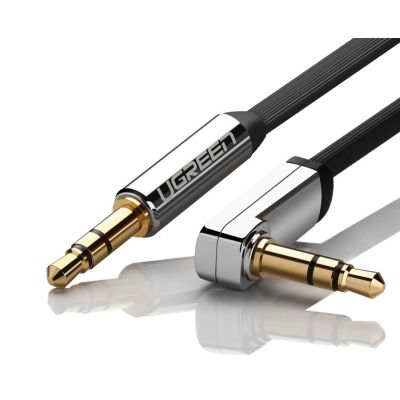 8. Ugreen płaski kątowy kabel przewód audio AUX 3,5 mm mini jack 0,5 m czarny (AV119 10596)