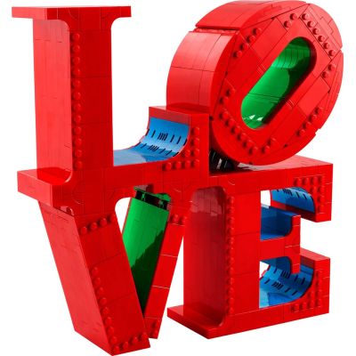 3. LEGO Art 31214 LOVE