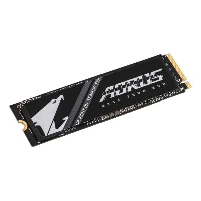 7. Dysk SSD Gigabyte AORUS 7300 1 TB M.2 NVMe Gen4 7300/6000 MB/s