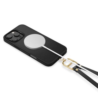 4. Etui Spigen Cyrill Classic Charm Magsafe na iPhone 16 Pro Max - czarne
