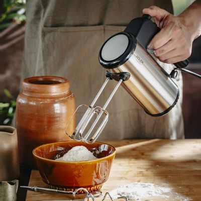 9. Mikser ręczny ADLER AD 4232