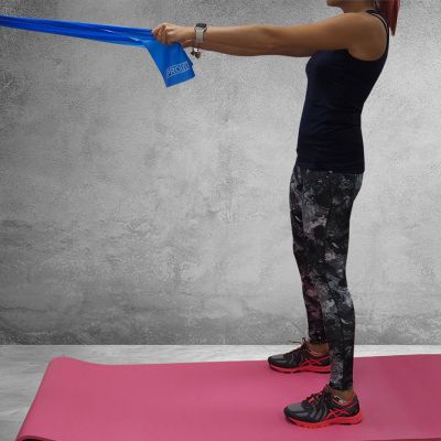 13. GUMA FITNESS PROFIT LONG MEDIUM 200x15x0,45cm niebieska  DK 2227