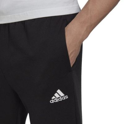 3. Spodnie adidas Feelcozy Pant M HL2236