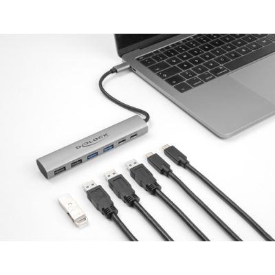 3. DeLOCK 6-portowy koncentrator USB z 4 x żeńskim złączem USB Typ-A i 2 x żeńskim złączem USB Type-C