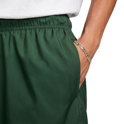 4. Spodenki męskie Nike Club zielone FN3307 323