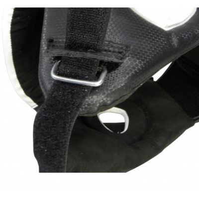 8. Kask bokserski KT-CRYSTAL 02475-M