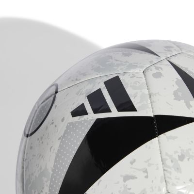 3. Piłka adidas Juventus Turyn Home Club IX4025