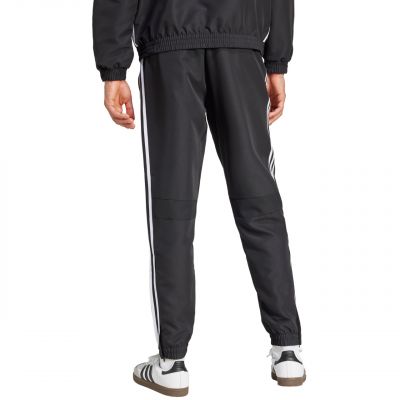 3. Spodnie adidas Tiro 25 Essentials Woven M JC5445
