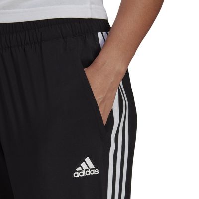 5. Spodnie adidas WTR Icons WVT PT W H59081