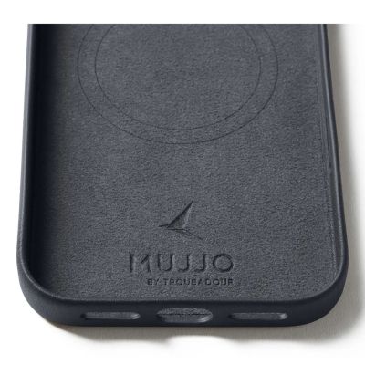 4. Mujjo Leather Case - etui skórzane do iPhone 17 Pro Max kompatybilne z MagSafe (basalt)