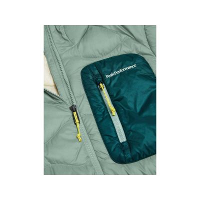 4. Kurtka damska puchowa PEAK PERFORMANCE W Helium Utility Down Hood Jacket kolor zielony