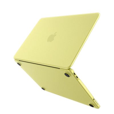2. Etui Spigen AirSkin na MacBook Neo 13" 2026 - żółte matowe