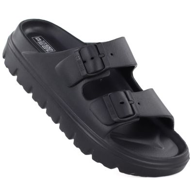 2. Klapki damskie basenowe na klamry czarne Big Star TT274A051