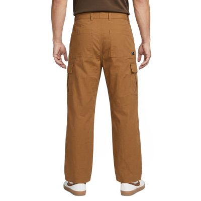 5. Spodnie męskie bojówki Nike Club Cargo Pants Beige - FZ5765-281