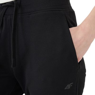 10. Spodnie 4F CAS F1138 W 4FWMM00TTROF1138 20S