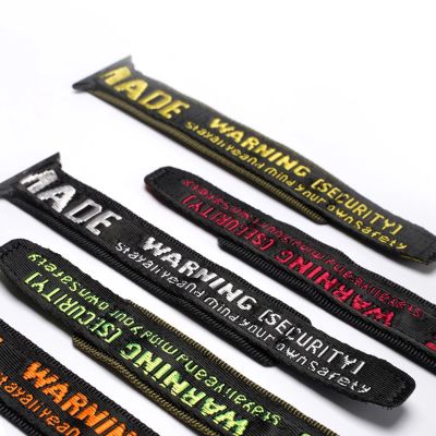 7. Dux Ducis Strap (Outdoor Version) pasek Apple Watch Ultra, SE, 9, 8, 7, 6, 5, 4, 3, 2, 1 (49, 45, 44, 42 mm) nylonowa opaska bransoleta czarno-czerwony