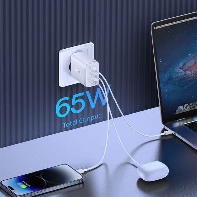 10. Ładowarka GaN Baseus Cube Pro 65W 2x USB-C USB-A - biała