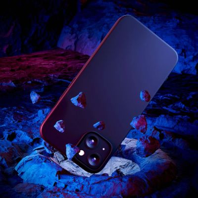 7. Etui 3mk Matt Case Pro na Apple iPhone 13 - czarne matowe