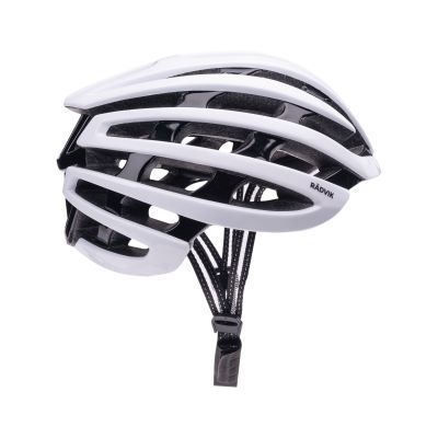 8. Kask PELETON
