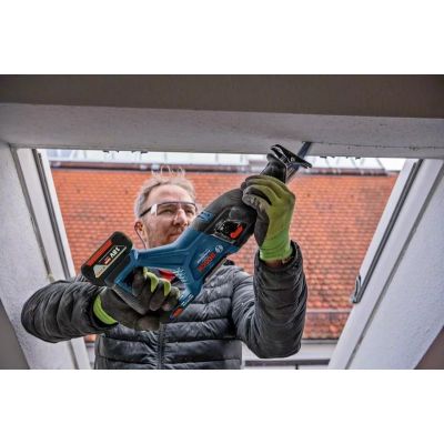 6. Bosch GSA 185-LI 2900 spm Czarny