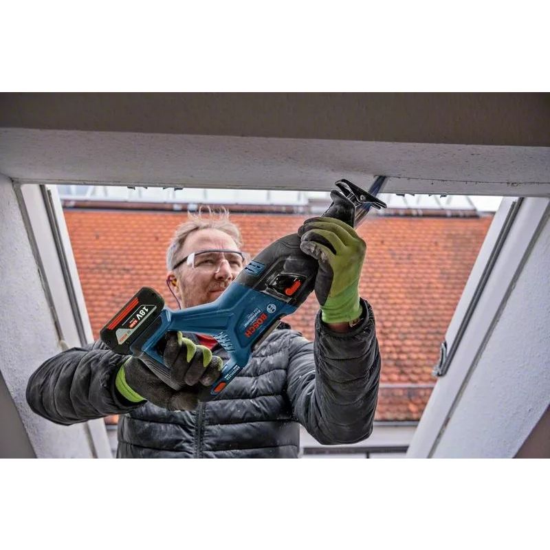 6. Bosch GSA 185-LI 2900 spm Czarny