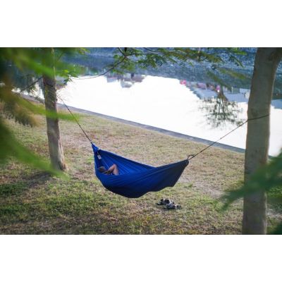 2. Ticket To The Moon TRAVEL HAMMOCK - Compact Hamak wiszący 2 os. Nylon Zielony