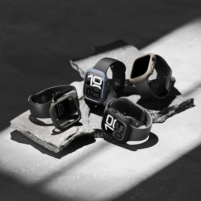 5. Etui Ringke Onyx na Apple Watch 10 46 mm - zielony