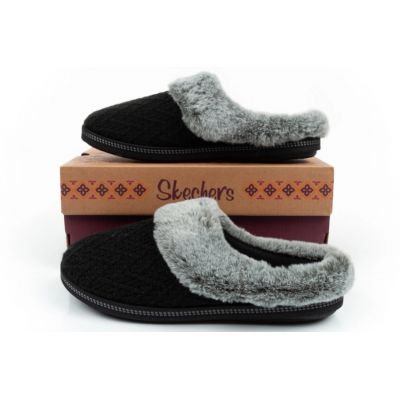 18. Kapcie Skechers W 167225/BLK