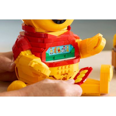 26. LEGO Disney 43300 - Kubuś Puchatek