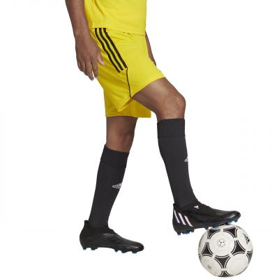 4. Spodenki adidas Tiro 23 League M IB8085