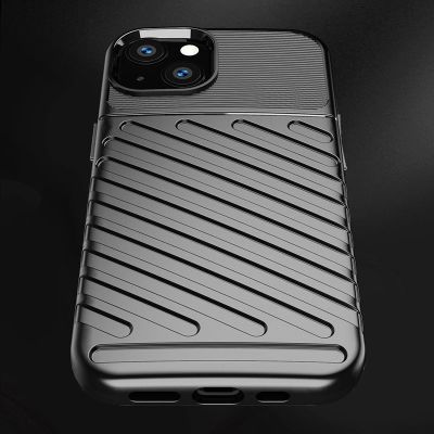8. Thunder Case elastyczne pancerne etui pokrowiec iPhone 13 mini zielony