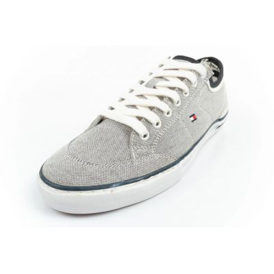 2. Buty Tommy Hilfiger M FM0FM00401